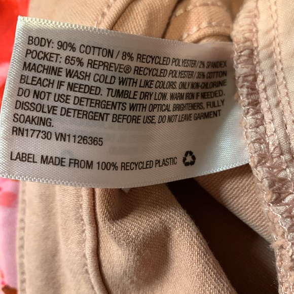 Universal Thread Shorts - Picture 10 of 10